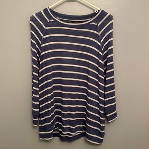 Lightweight sweater top in blue and white stripes